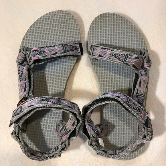 Teva Shoes - EUC {Teva} Original sandals grey
